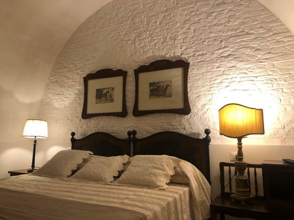 Le Stanze Del Borgo Hotel Nettuno Exterior photo